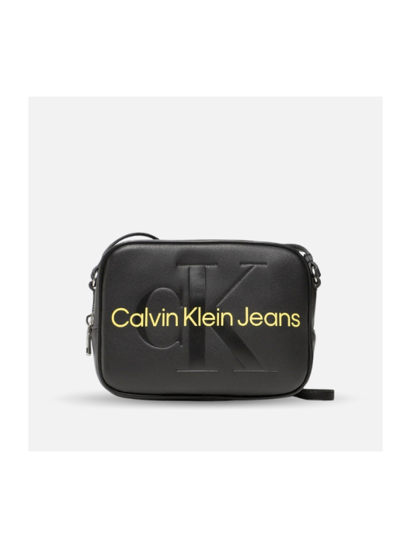 Bolso bandolera Calvin Klein sculpted logo